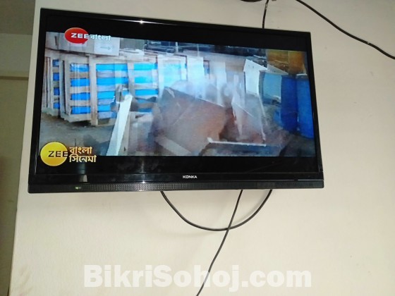 32'Konka led TV